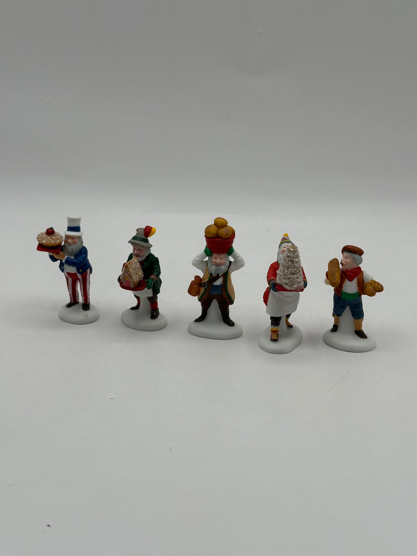 Dept 56 North Pole Early Rising Elves