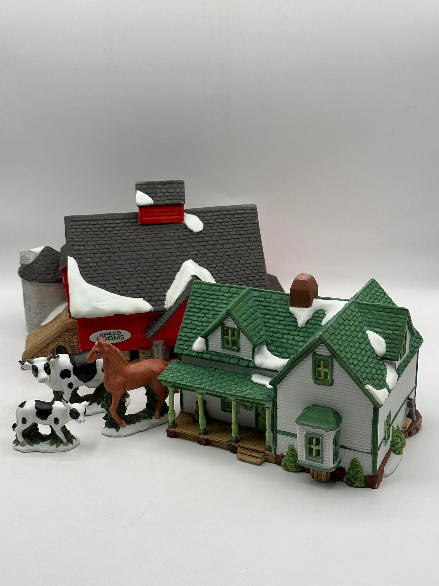 Dept 56 New England Village Jacob Adams Farmhouse and Barn (Set of 5)