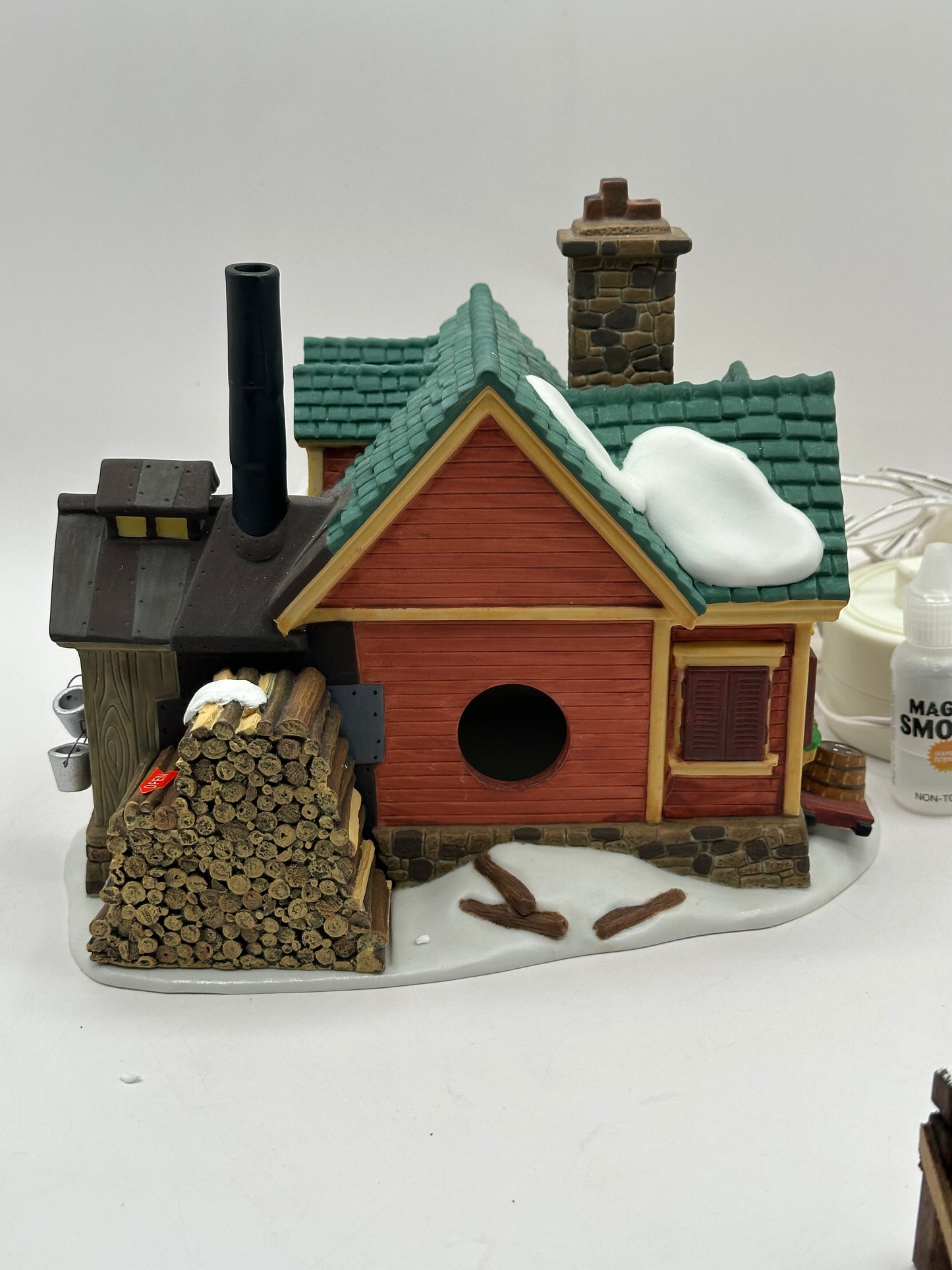 Dept 56 New England Village Steen’s Maple House