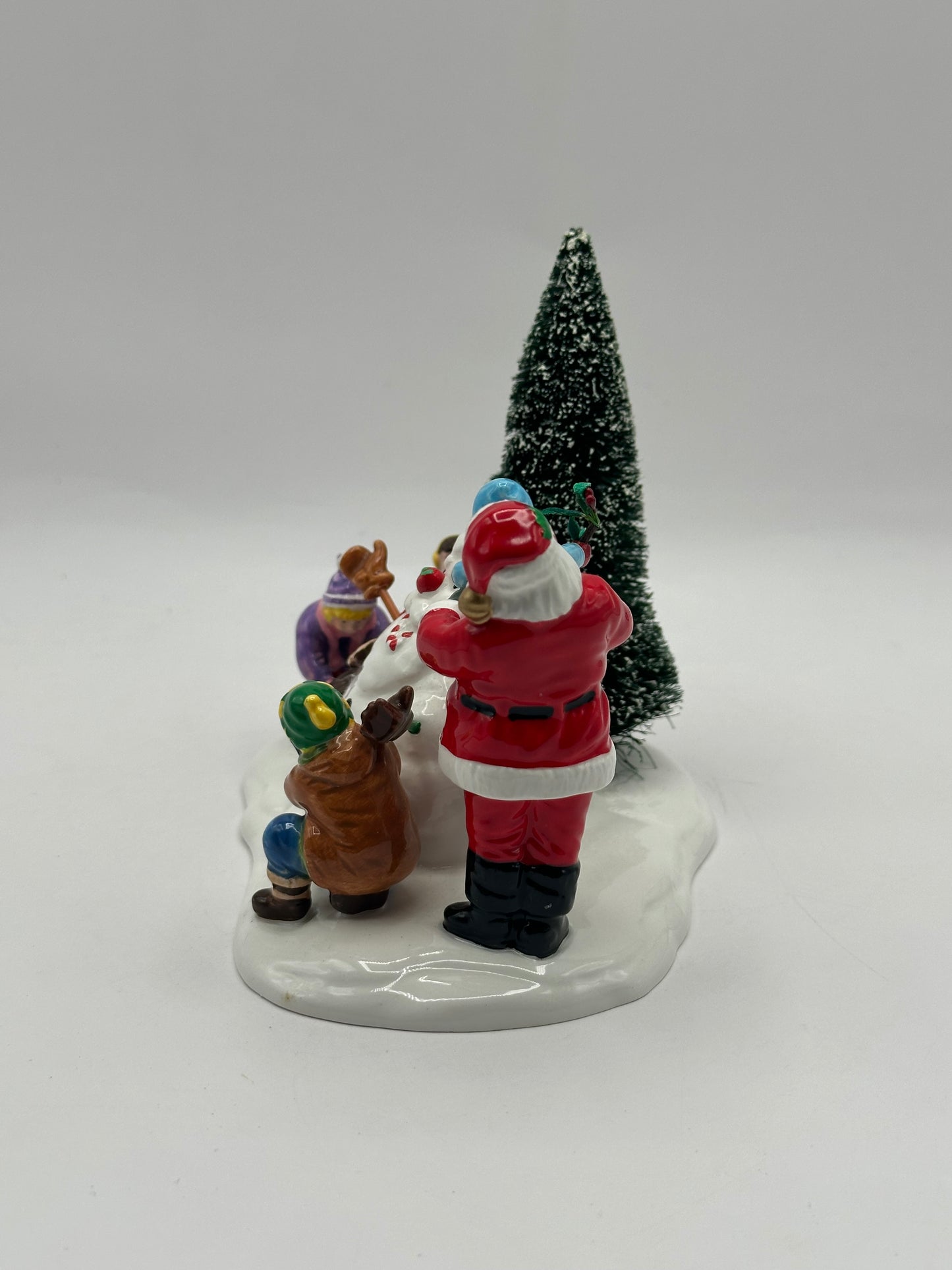 Dept 56 Original Snow Village Santa Comes to Town 1998