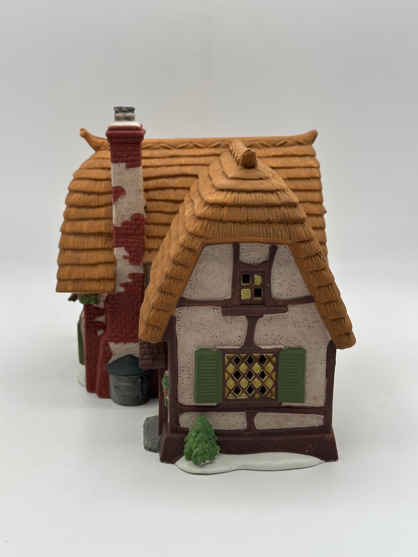 Dept 56 Dickens’ Village Cobb Cottage