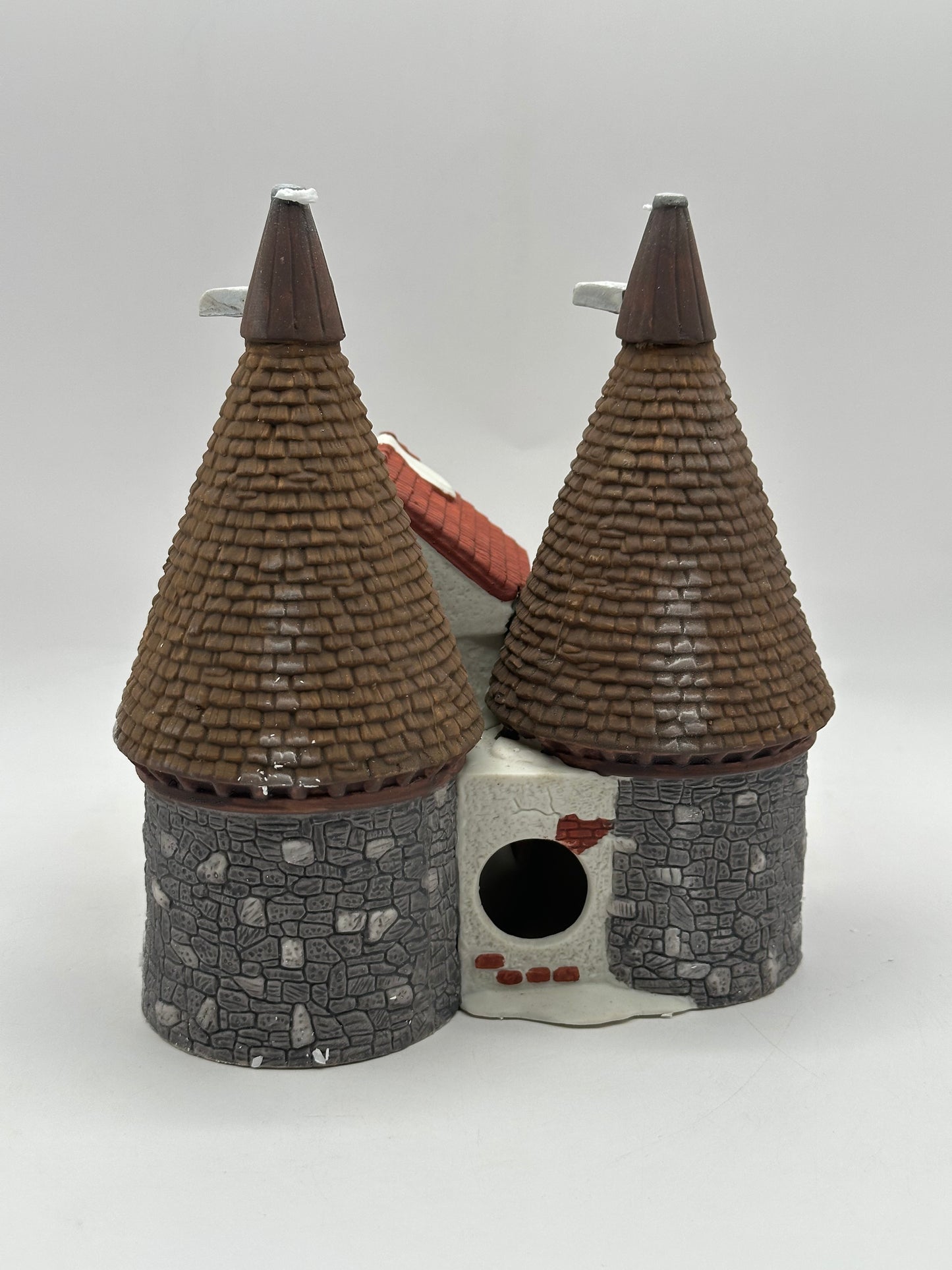 Dept 56 Dickens’ Village Bishops Oast House