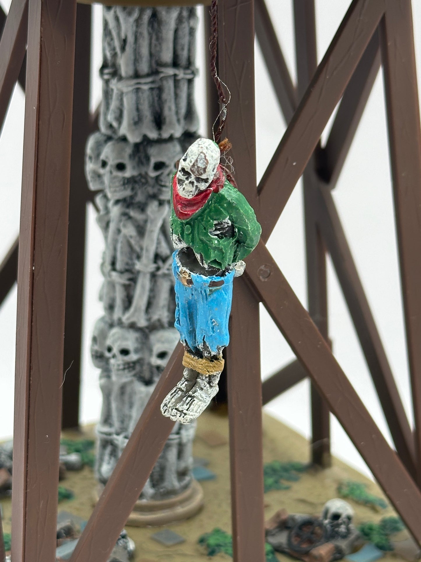 Lemax Spooky Town Deadwood Water Tower