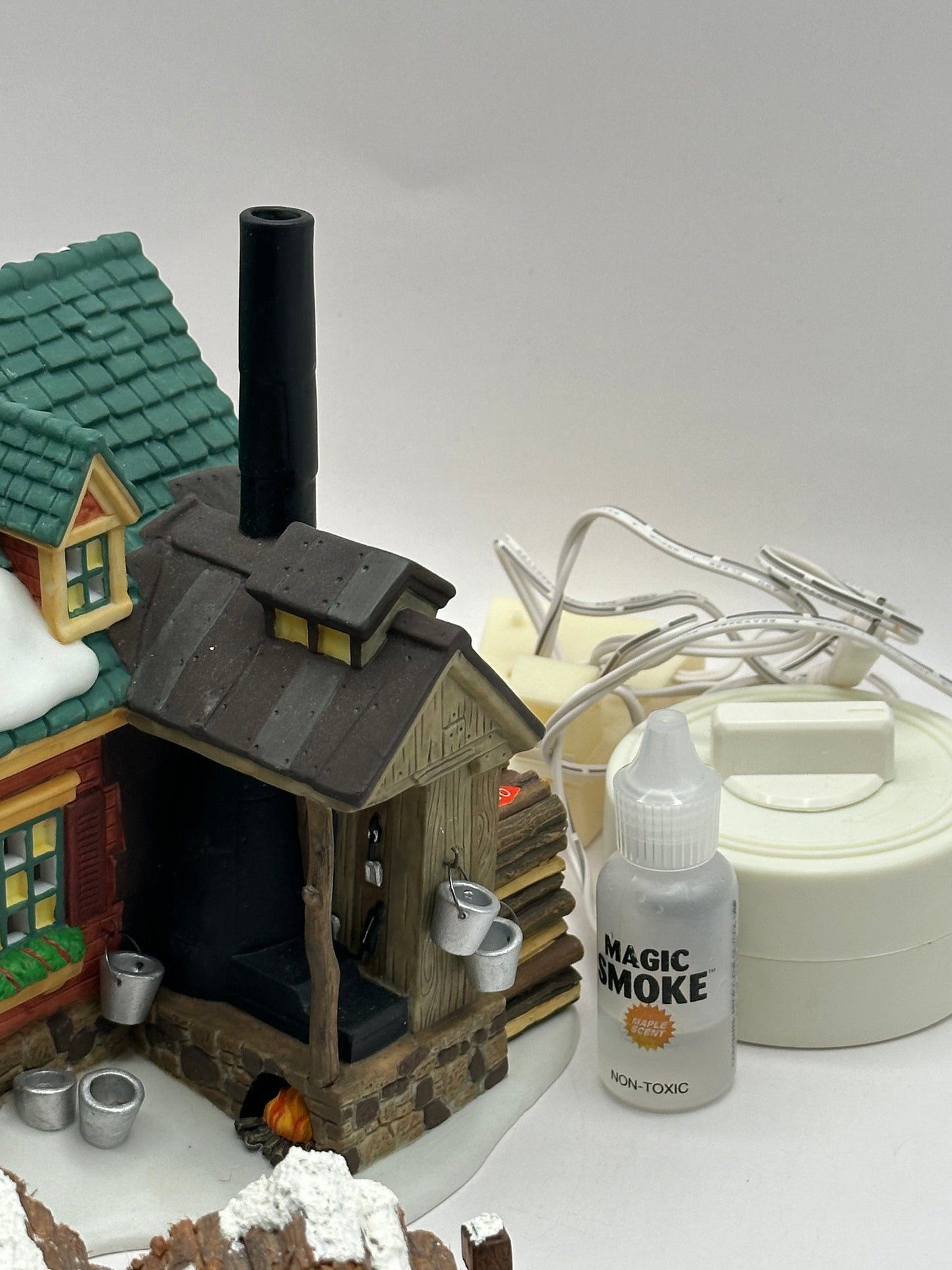 Dept 56 New England Village Steen’s Maple House