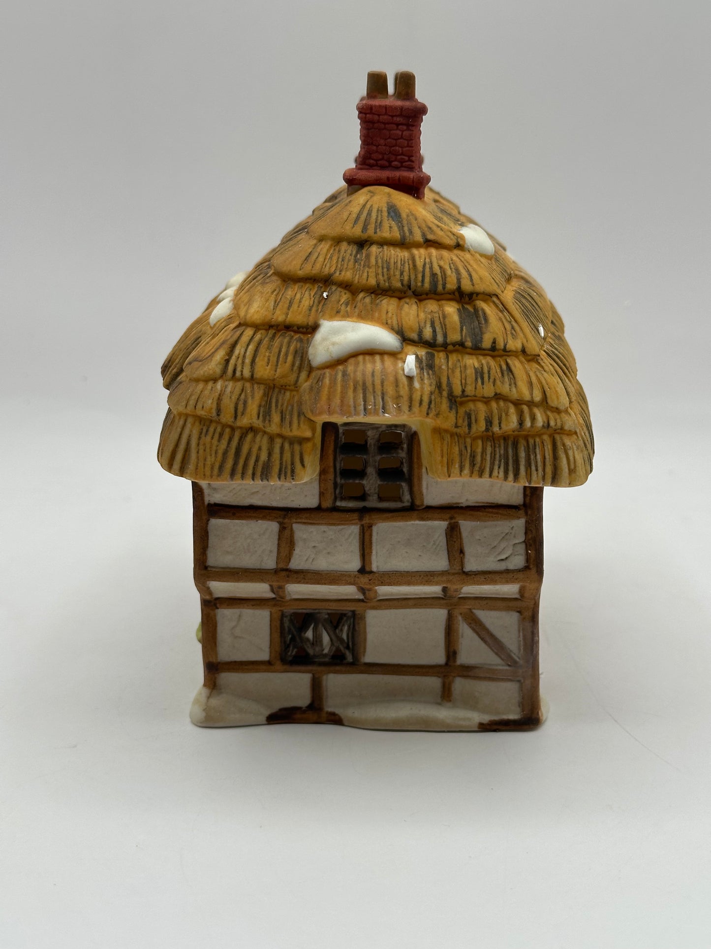 Dept 56 Dickens’ Village Thatched Cottage