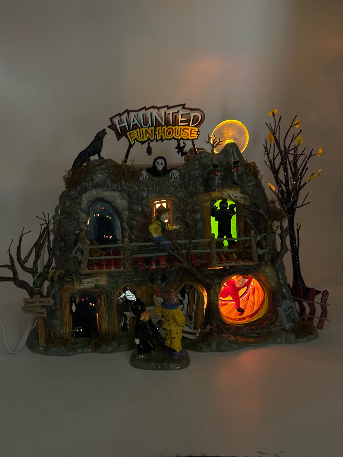 Dept 56 Original Snow Village Halloween Haunted Fun House