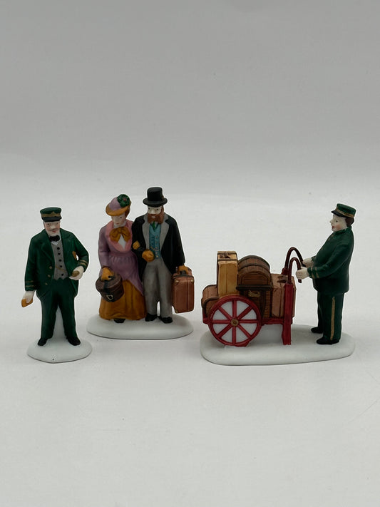 Dept 56 Dickens’ Village Holiday Travelers