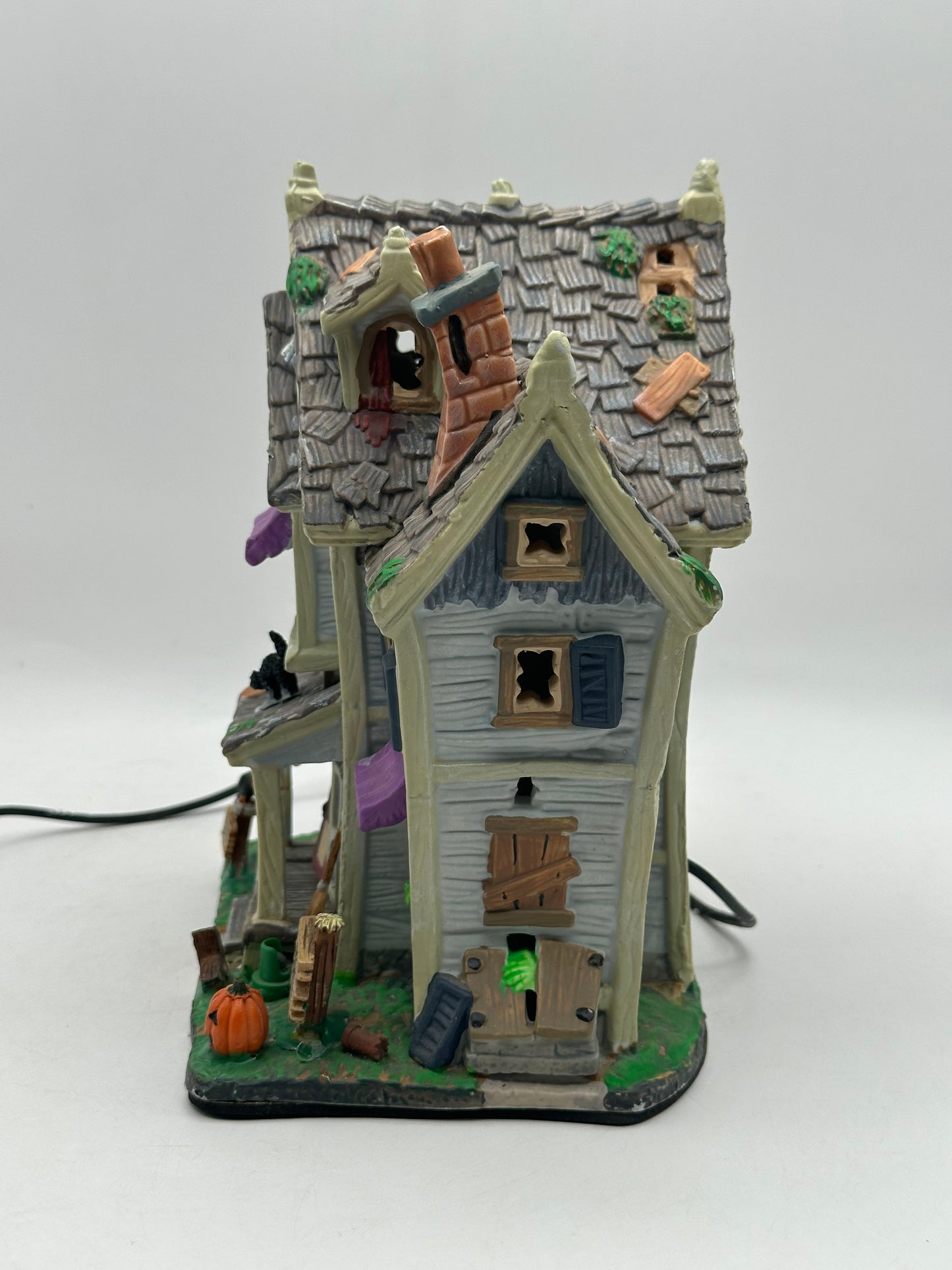 Lemax Spooky Town Goosebumps Manor