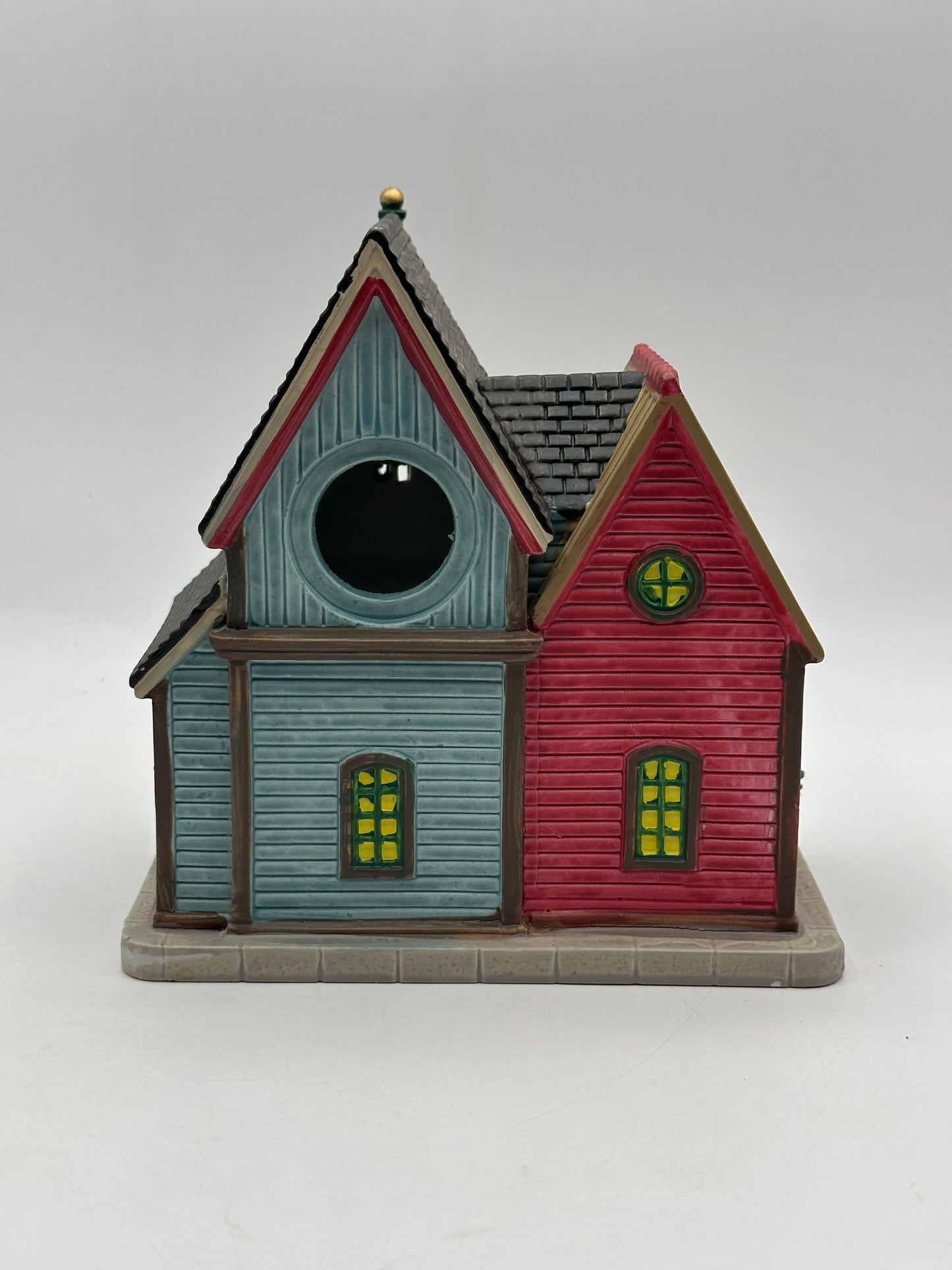 Lemax The Dog House