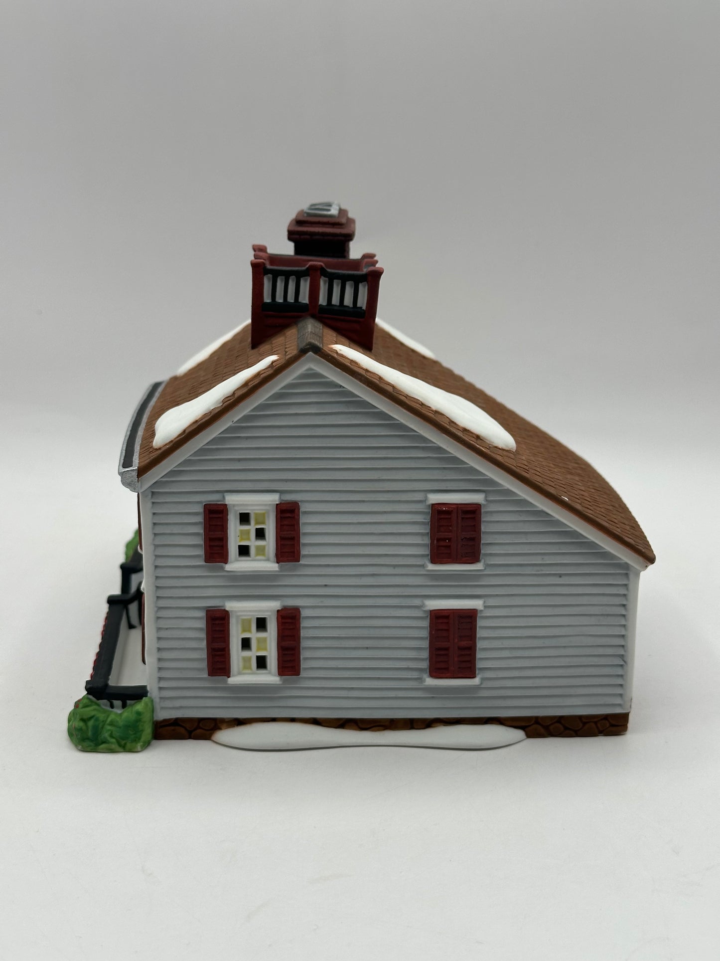 Dept 56 New England Village Jeremiah Brewster House