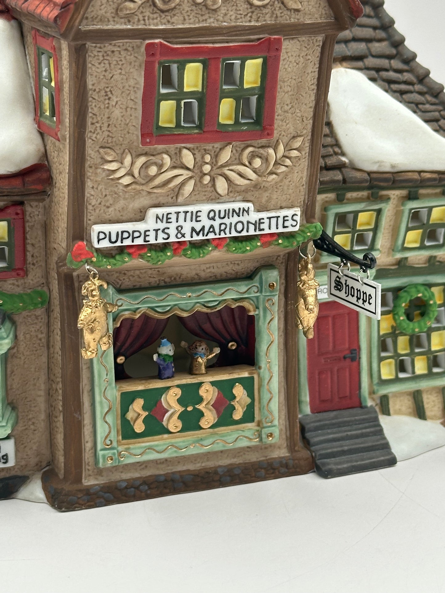 Dept 56 Dickens’ Village Nettie Quinn Puppets & Marionettes