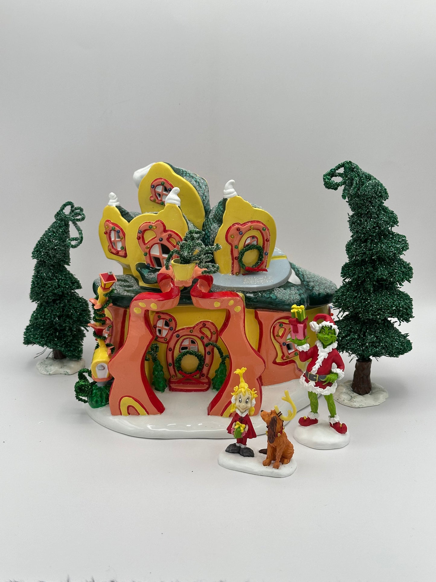 Dept 56 The Grinch Cindy Lou Who's House