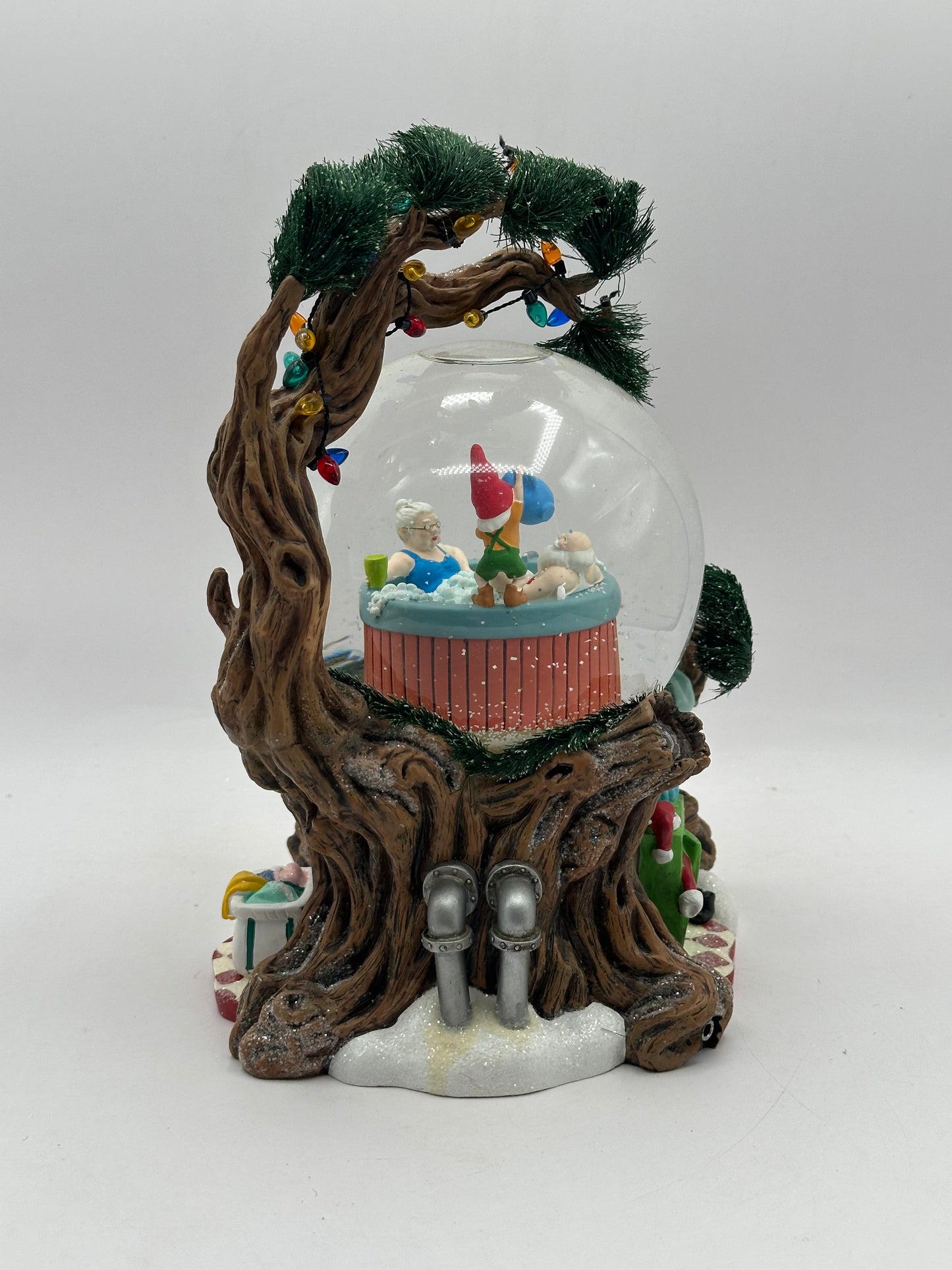 Dept 56 North Pole Woods Santa’s Hot Tub