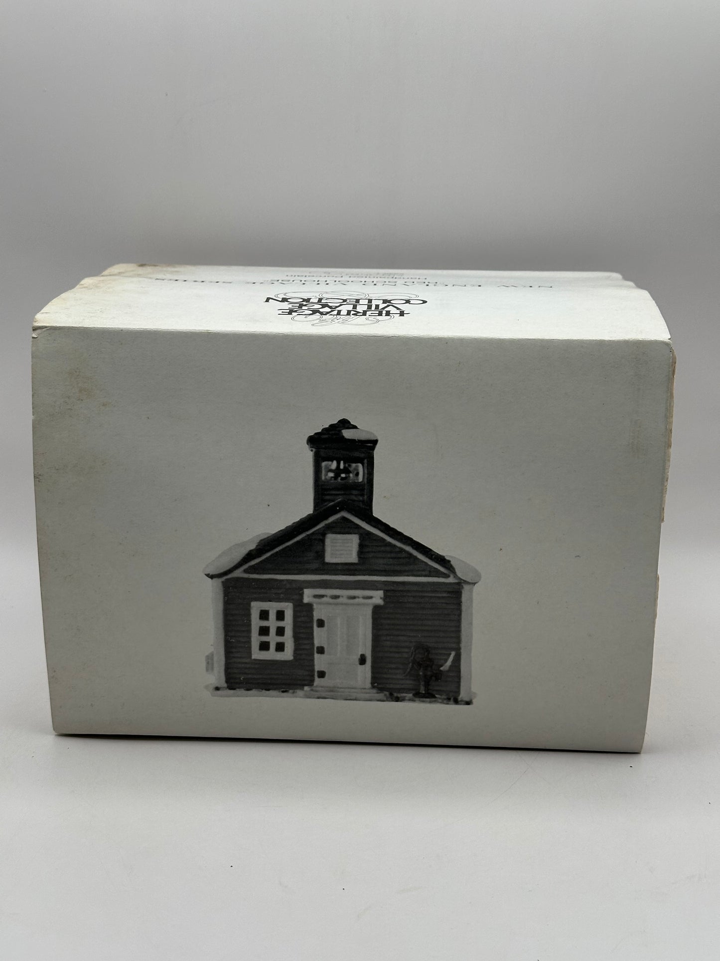 Dept 56 New England Village Red Schoolhouse