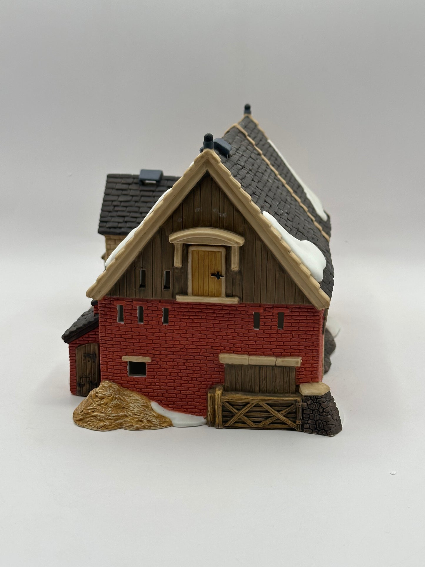 Dept 56 Dickens’ Village Butter Tub Barn