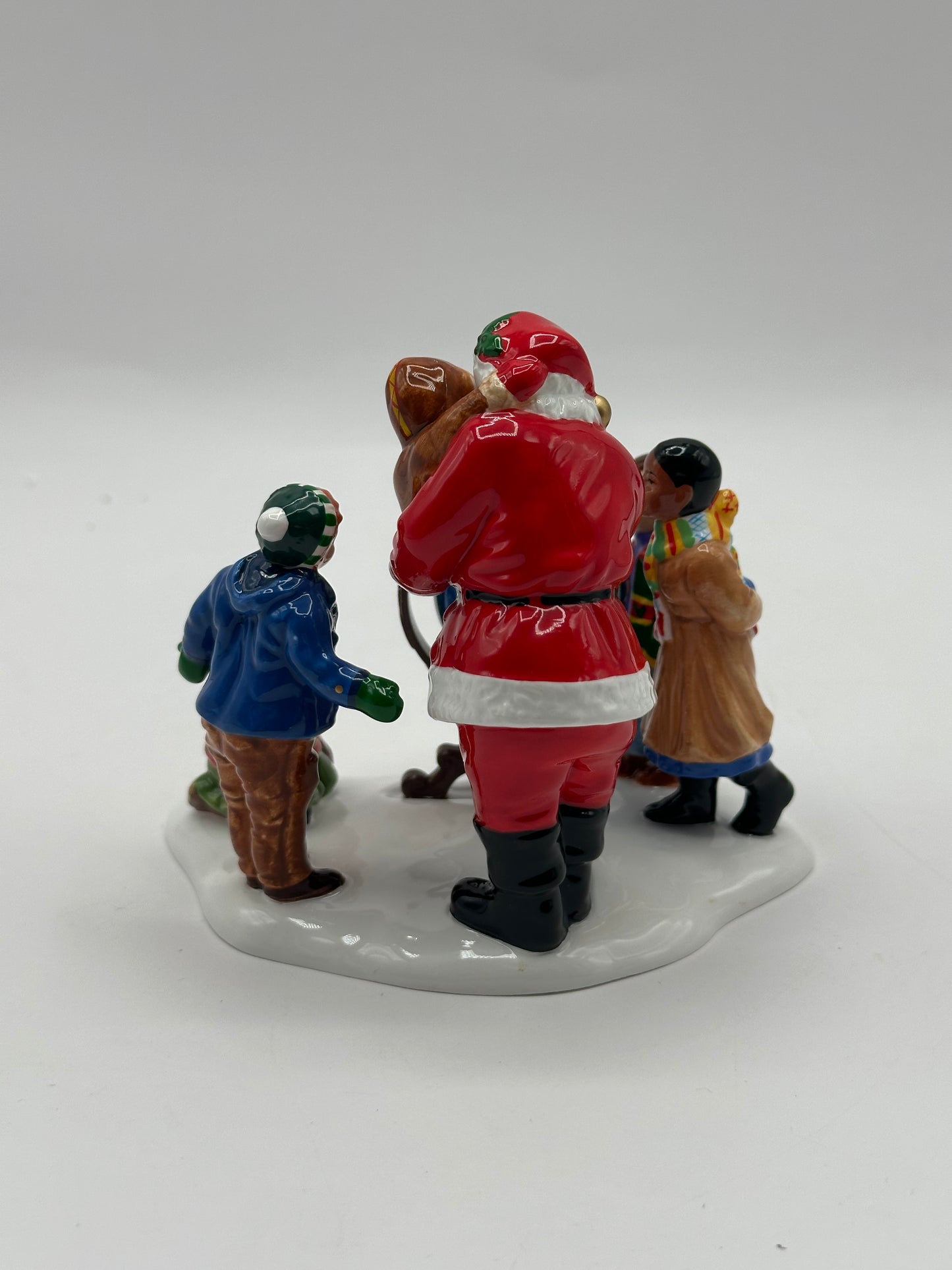 Dept 56 Original Snow Village Santa Comes to Town 2000