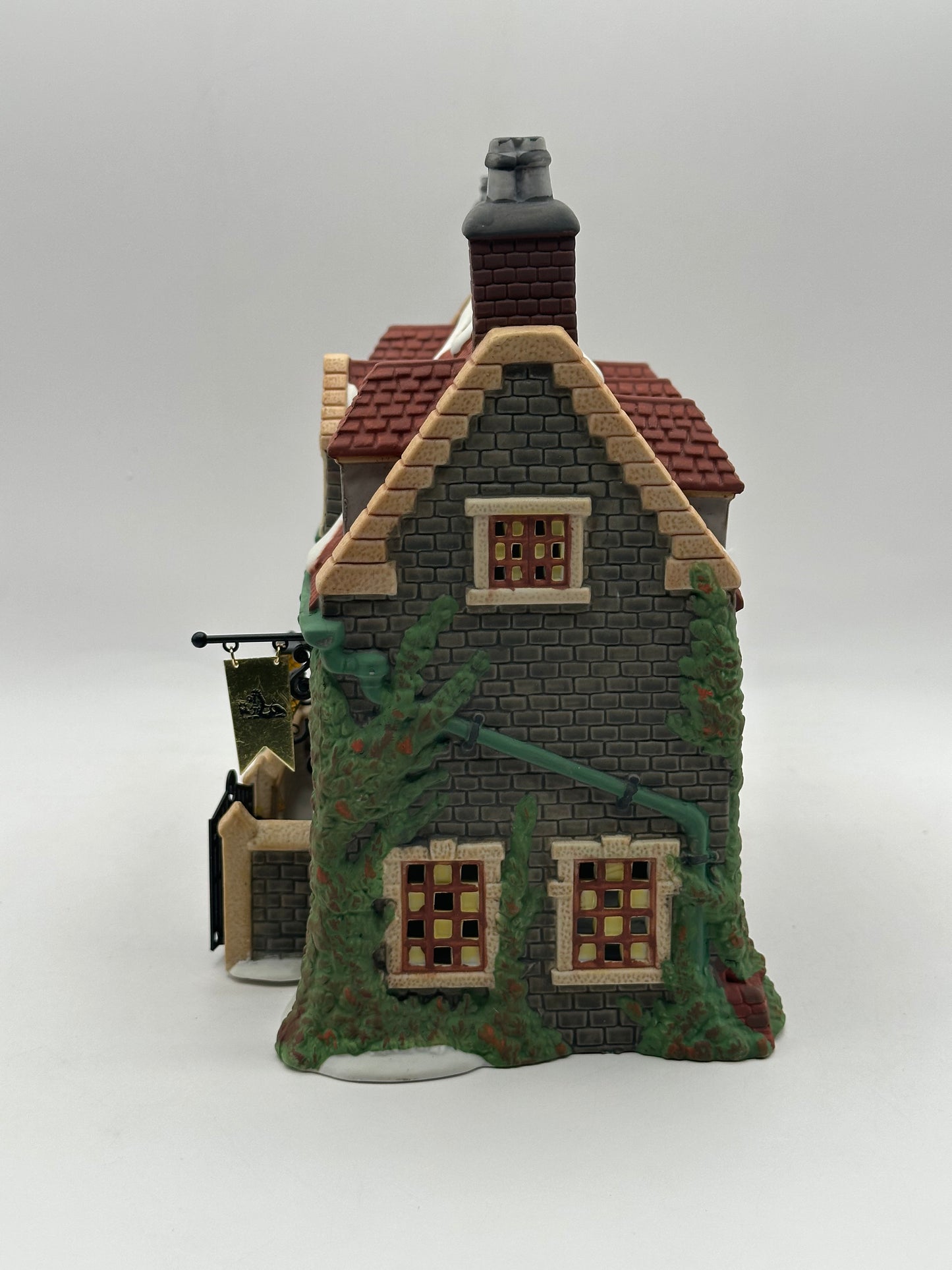 Dept 56 Dickens’ Village Dedlock Arms