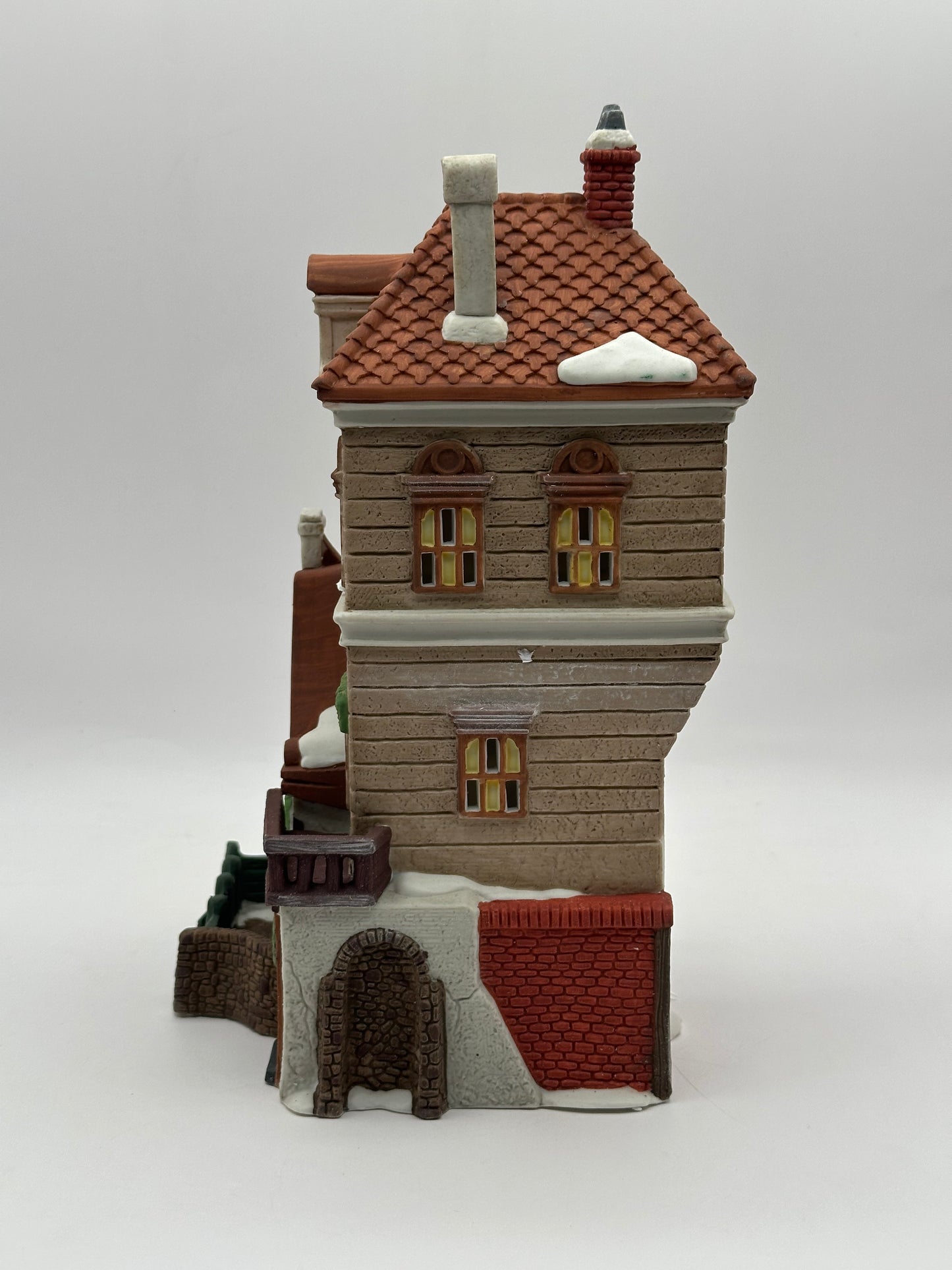 Dept 56 Dickens’ Village Green Gate Cottage Limited Edition