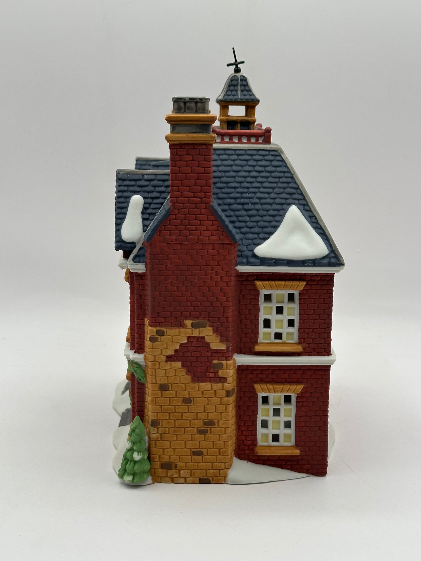 Dept 56 Dickens’ Village Boarding & Lodging School