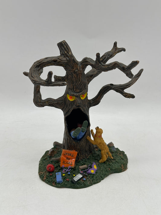 Lemax Spooky Town Trick Or Treater-Eating Tree