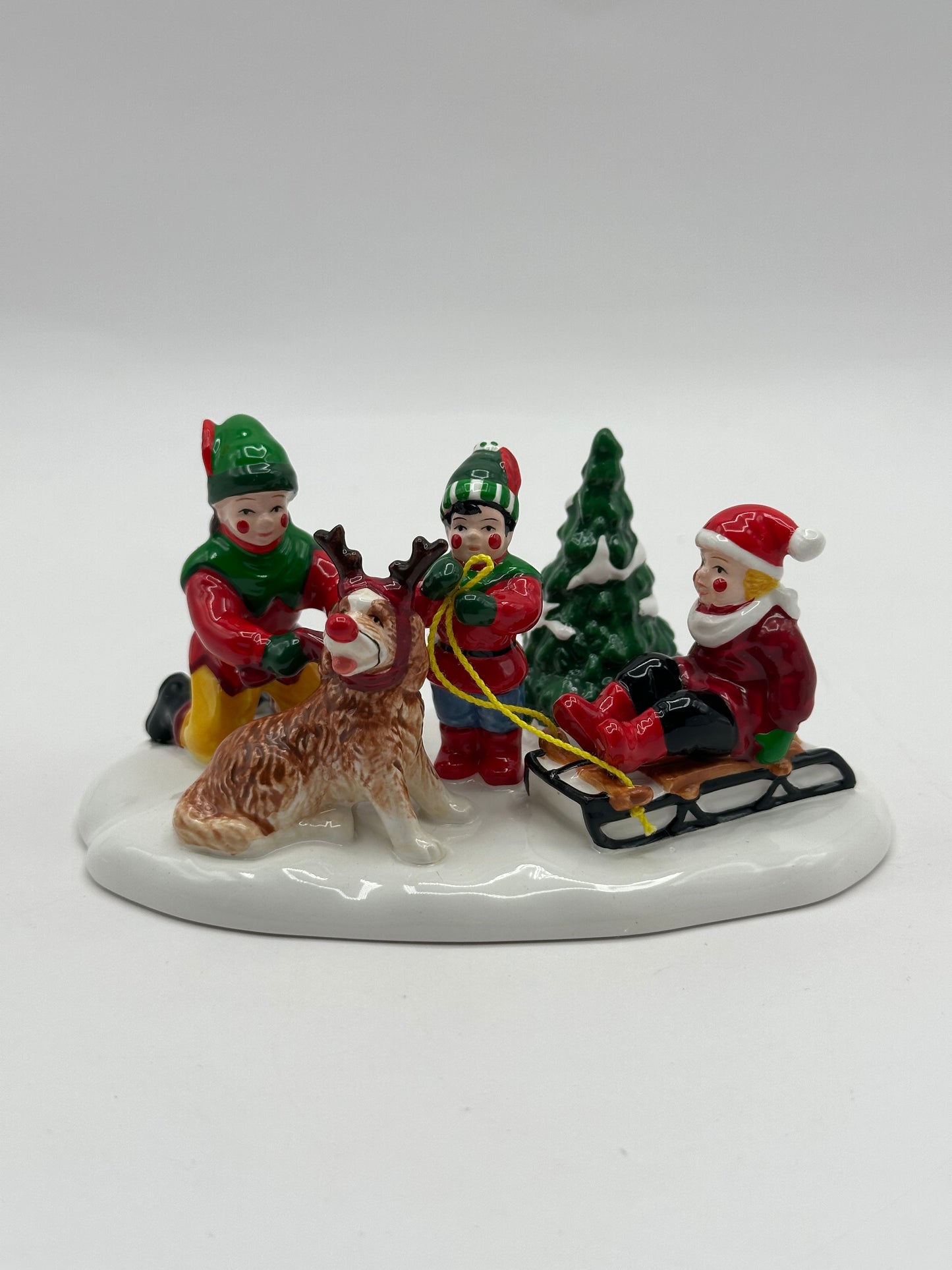 Dept 56 Original Snow Village Santa’s Little Helpers