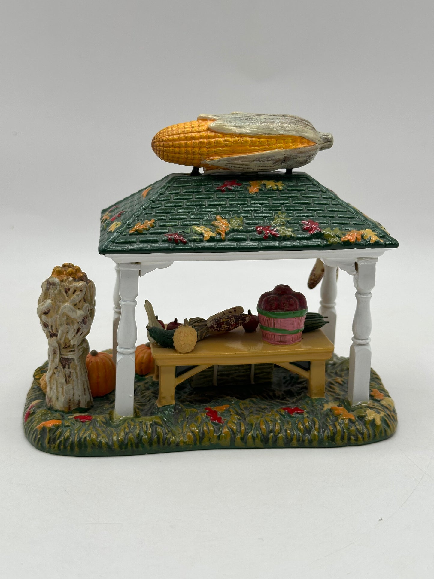 Dept 56 Original Snow Village Roadside Produce Stand