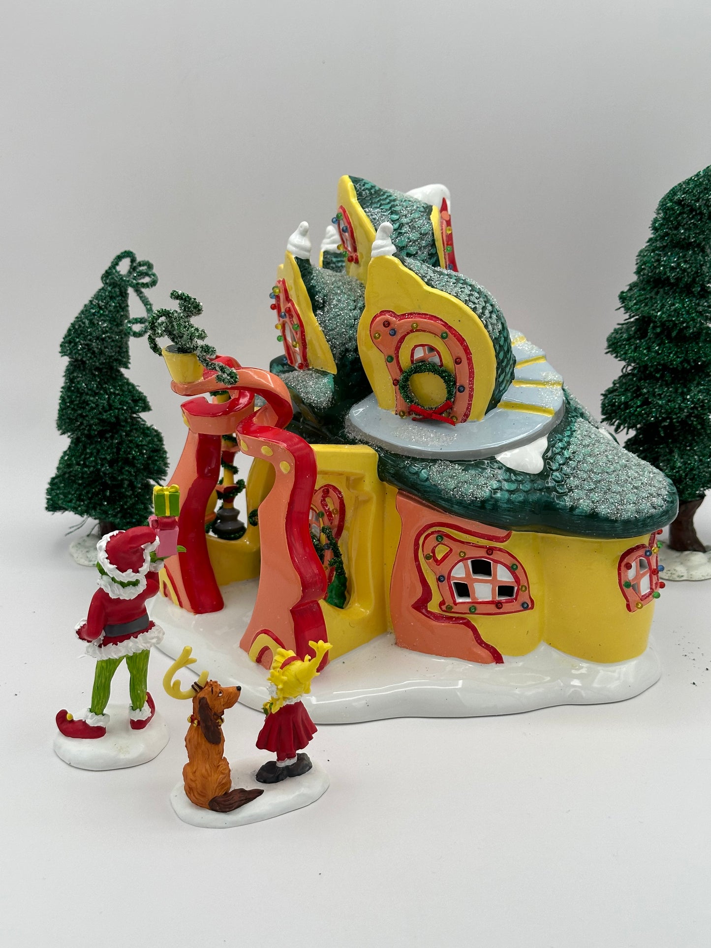 Dept 56 The Grinch Cindy Lou Who's House