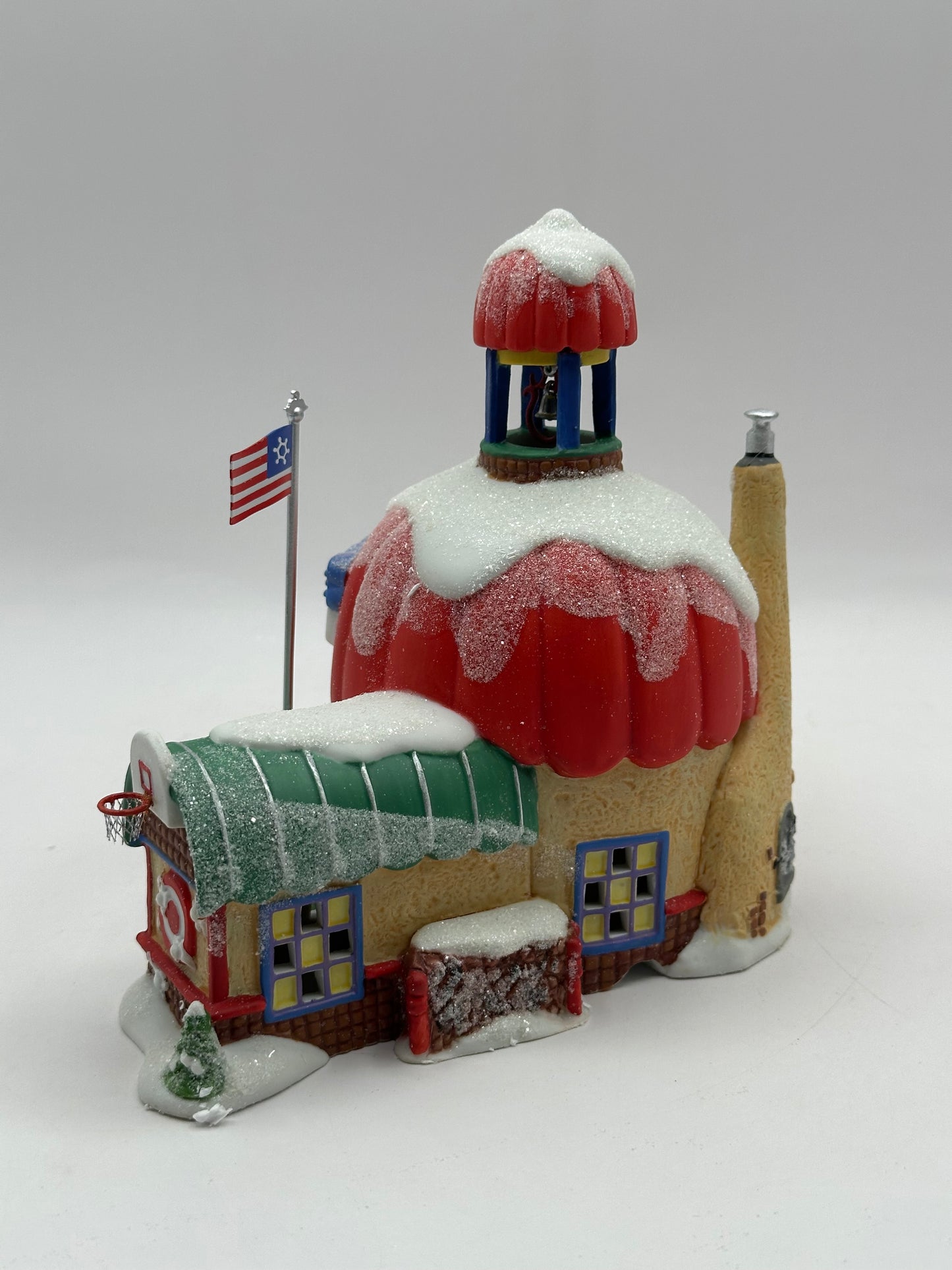 Dept 56 North Pole Kringle Elementary School