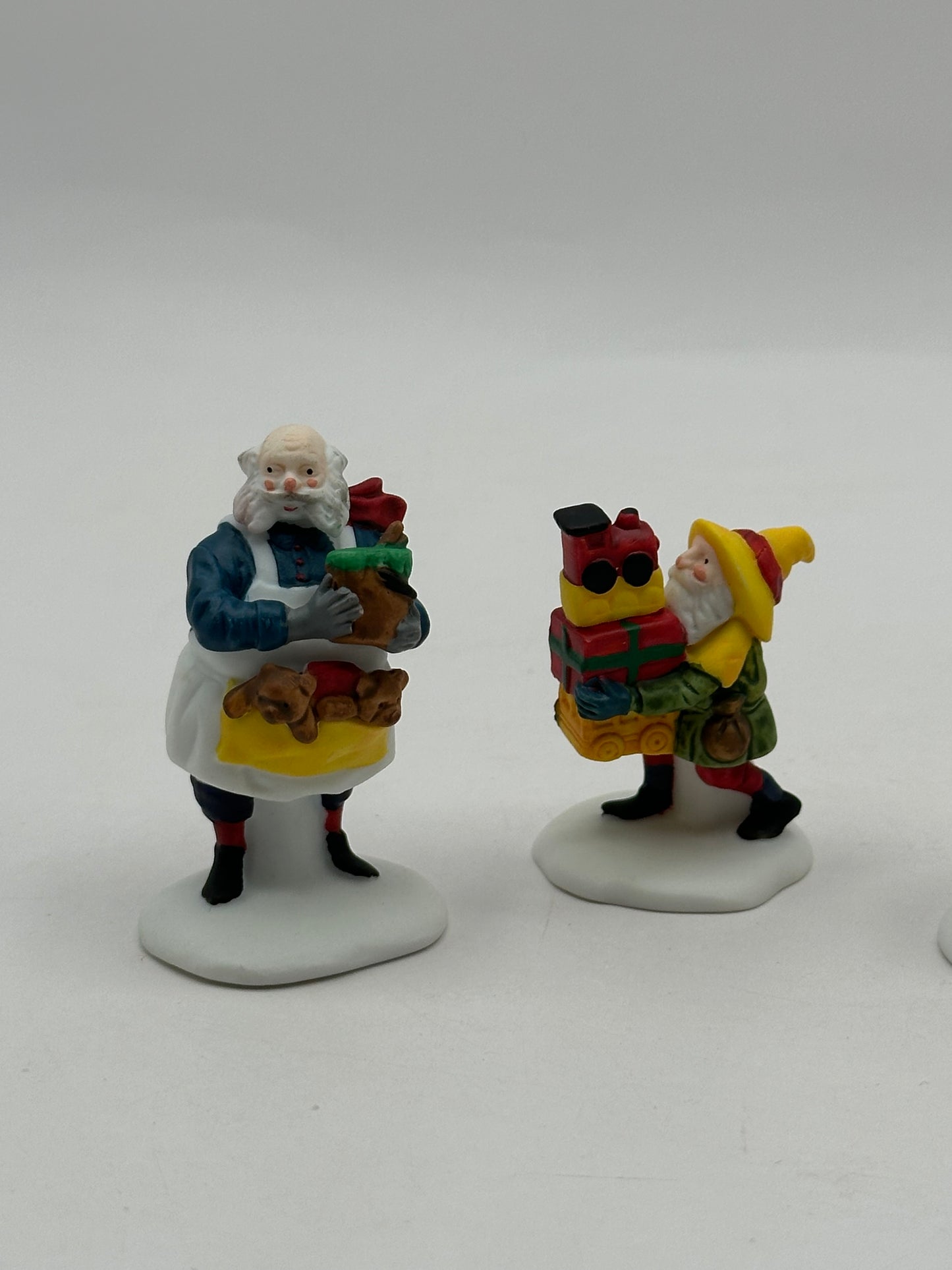 Dept 56 North Pole Toymaker Elves