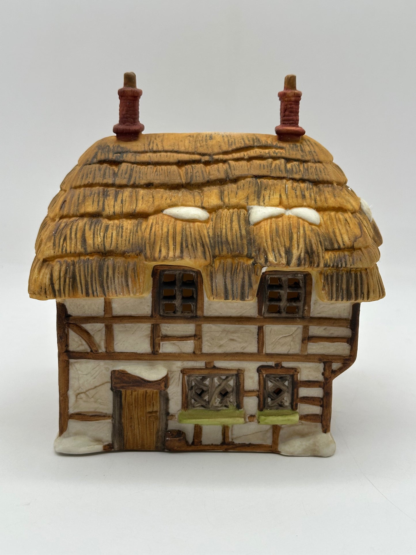 Dept 56 Dickens’ Village Thatched Cottage