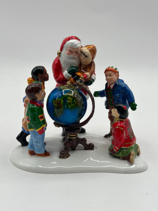 Dept 56 Original Snow Village Santa Comes to Town 2000