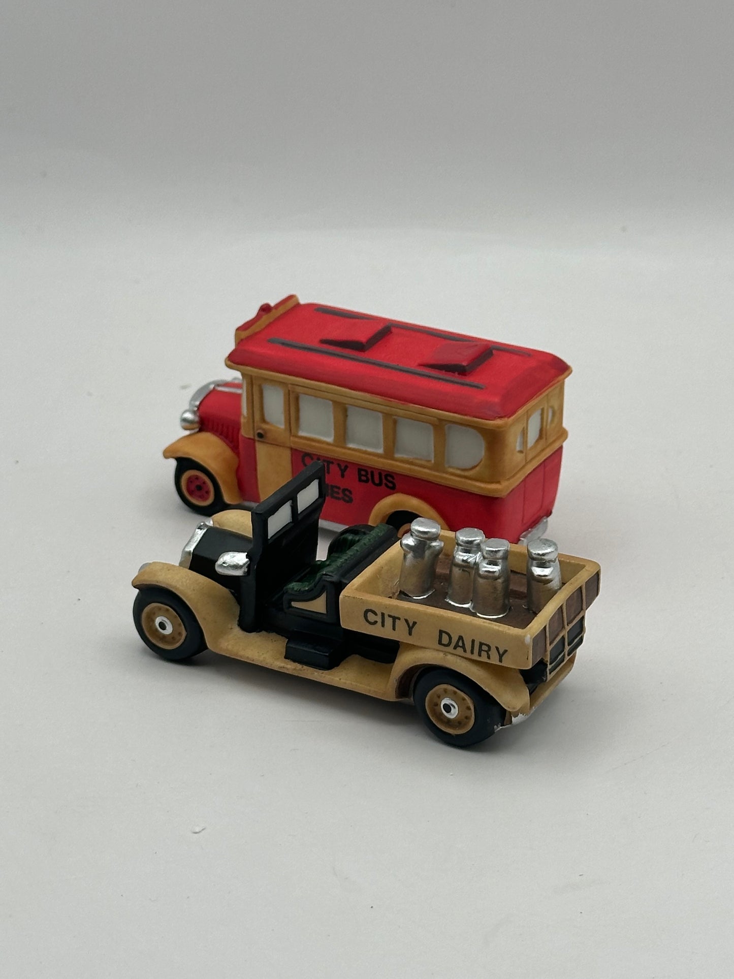 Dept 56 Christmas in the City Transport Set of 2 (City Bus & Milk Truck)