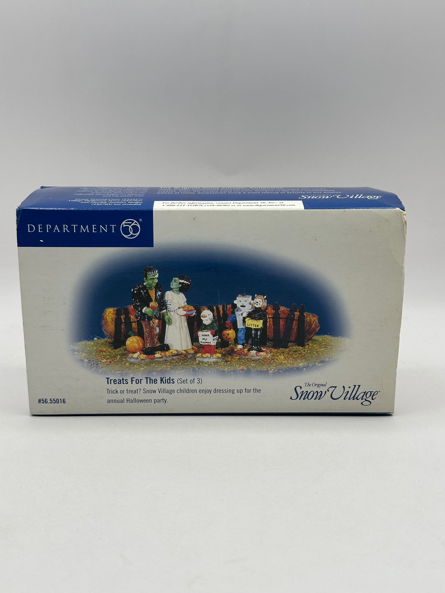 Dept 56 Original Snow Village Halloween Treats For The Kids