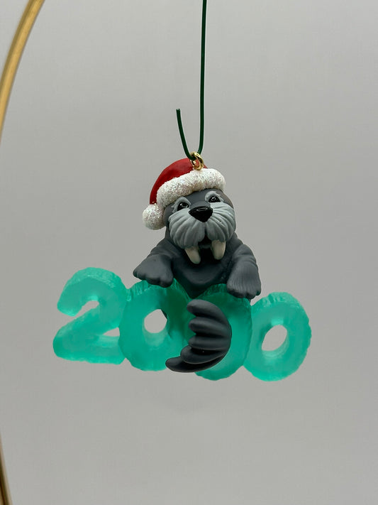 2000 Cool Decade Hallmark Keepsake Ornament