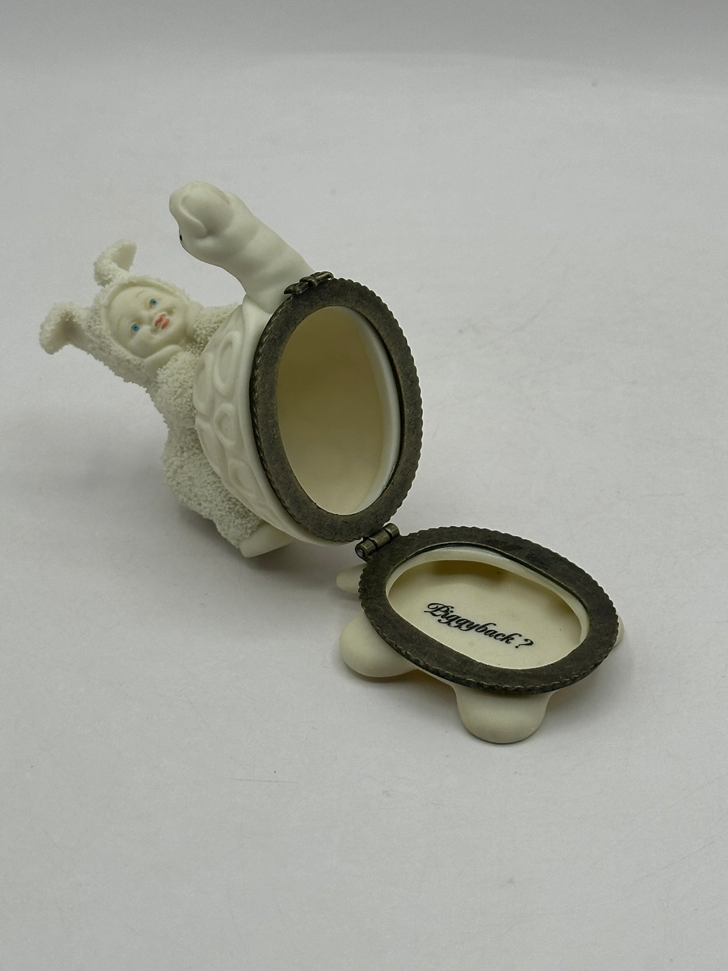 Piggyback? Bisque Porcelain Hinged Box - Easter 1997 - Department 56 Snowbunnies