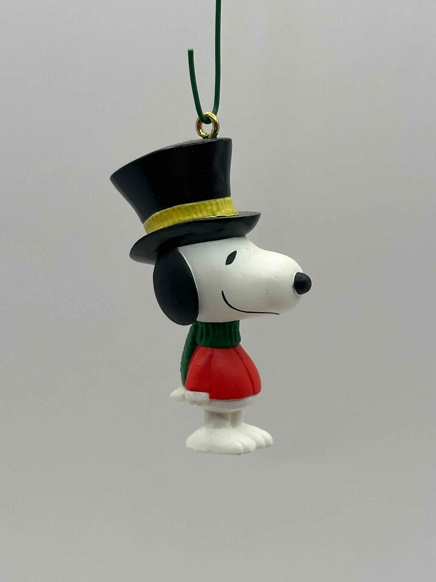 1995 Snoopy, A Charlie Brown Christmas, PEANUTS Hallmark Keepsake Ornament