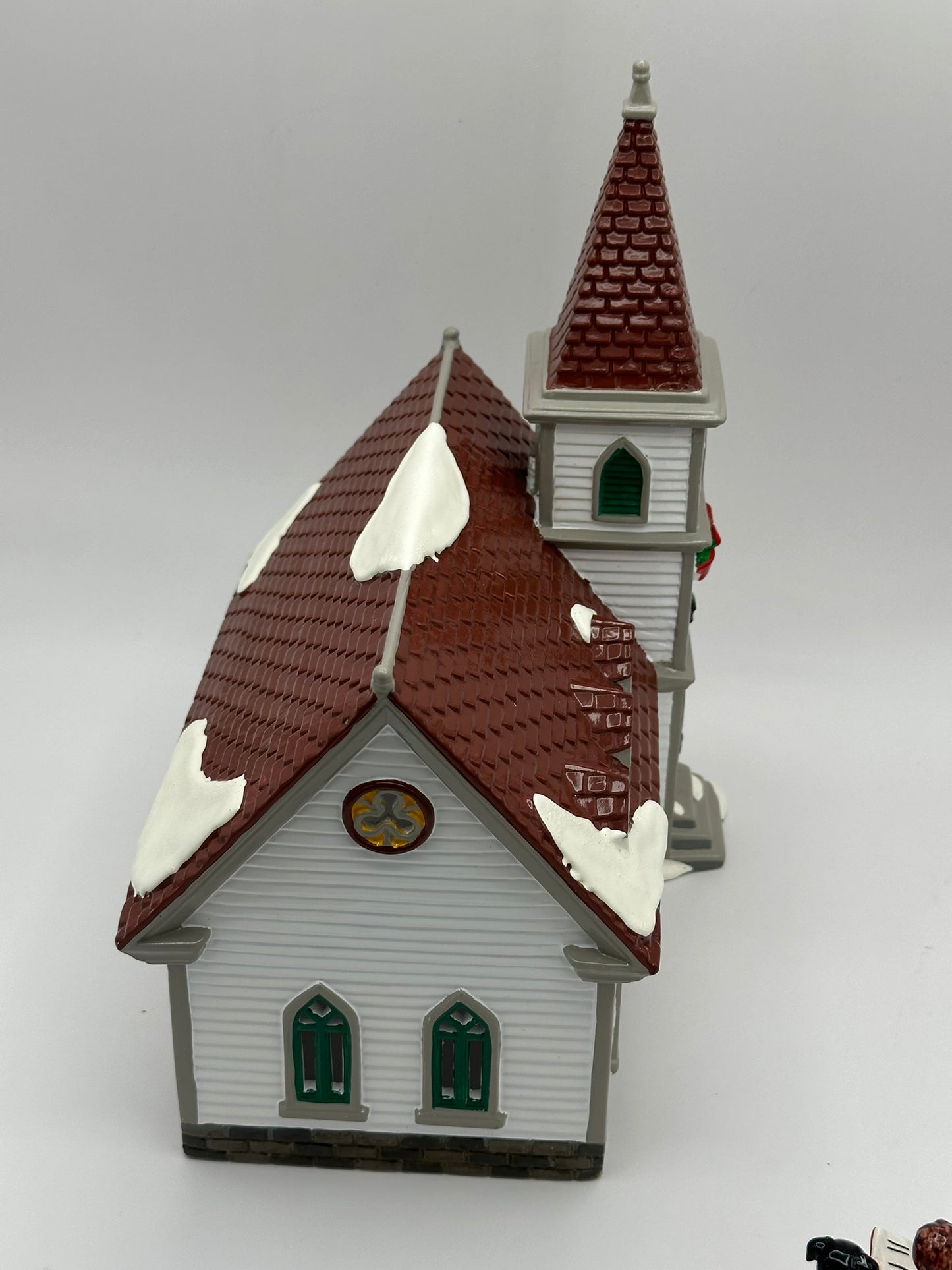 Dept 56 Original Snow Village Shady Oak Church Gift Set