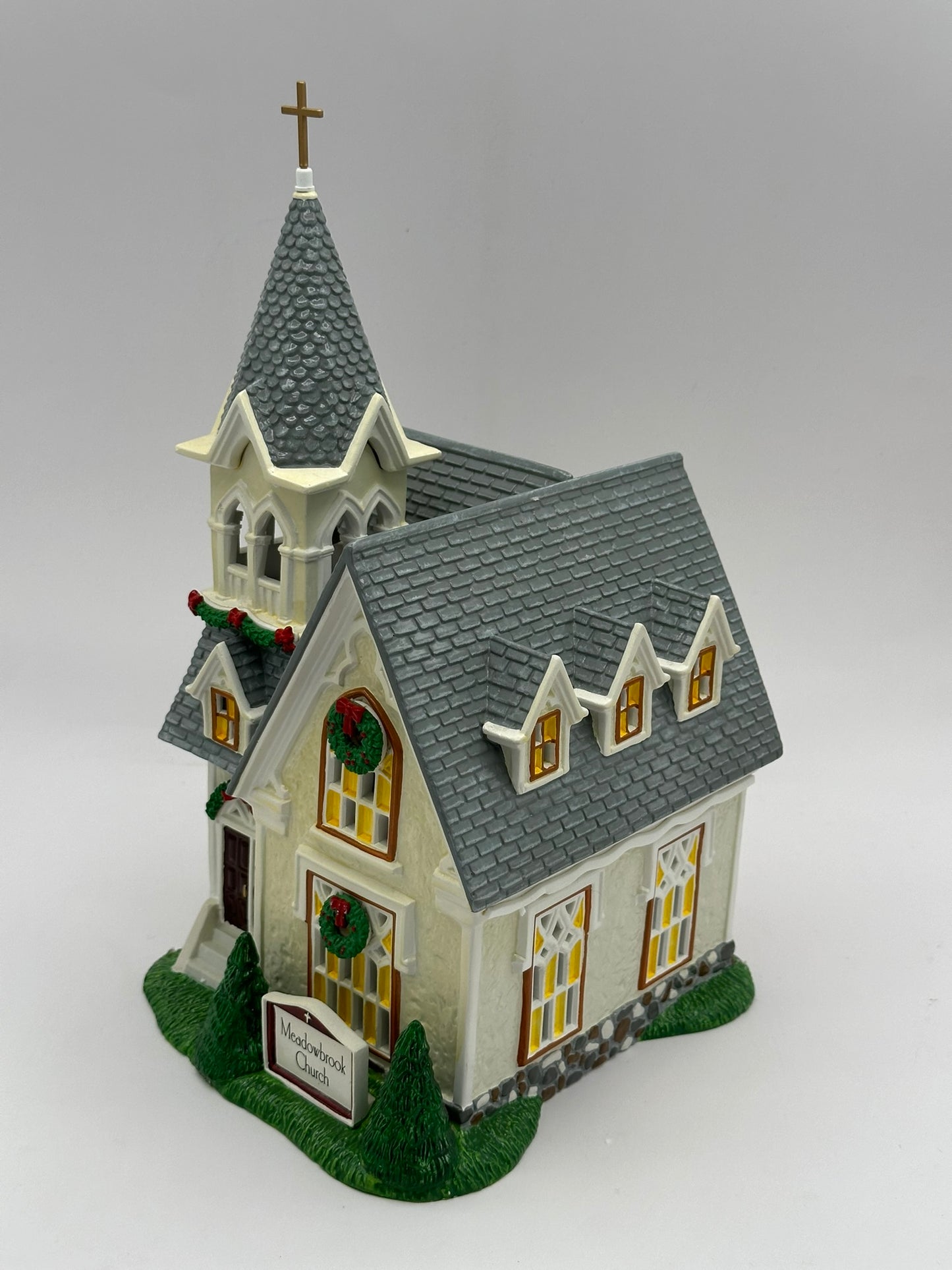 Dept 56 Original Snow Village Meadowbrook Church