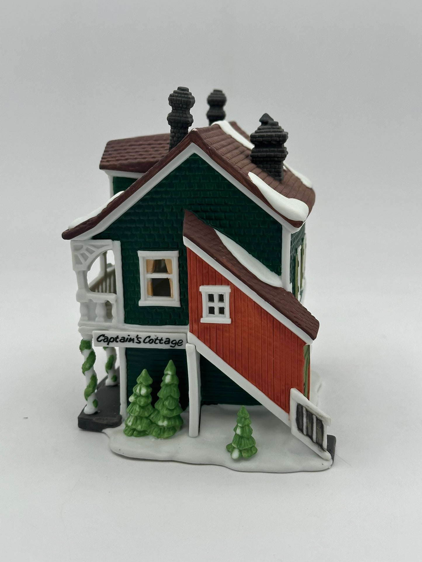 Dept 56 New England Village Captain's Cottage